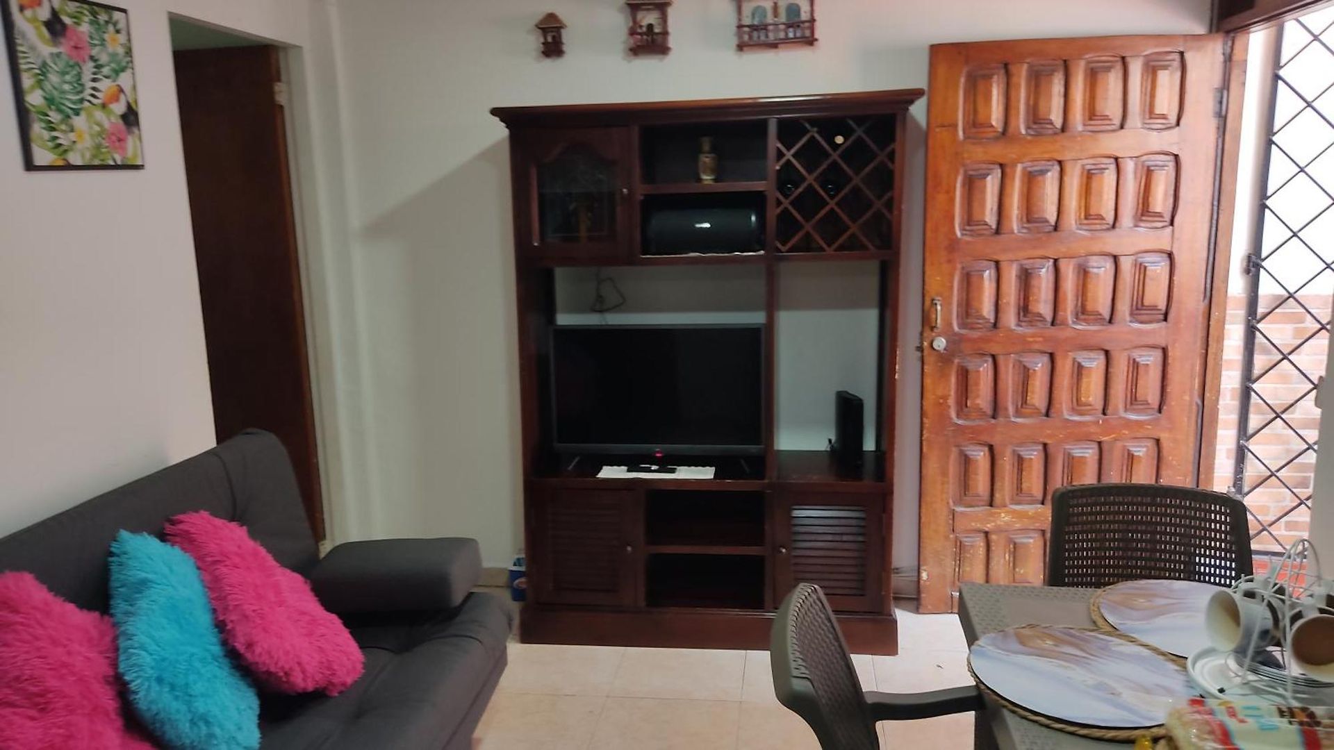 Fully Equipped In Bruselas, Apartamento
