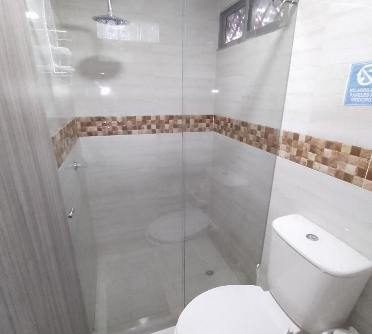 Fully Equipped In Bruselas, Apartamento Cartagena